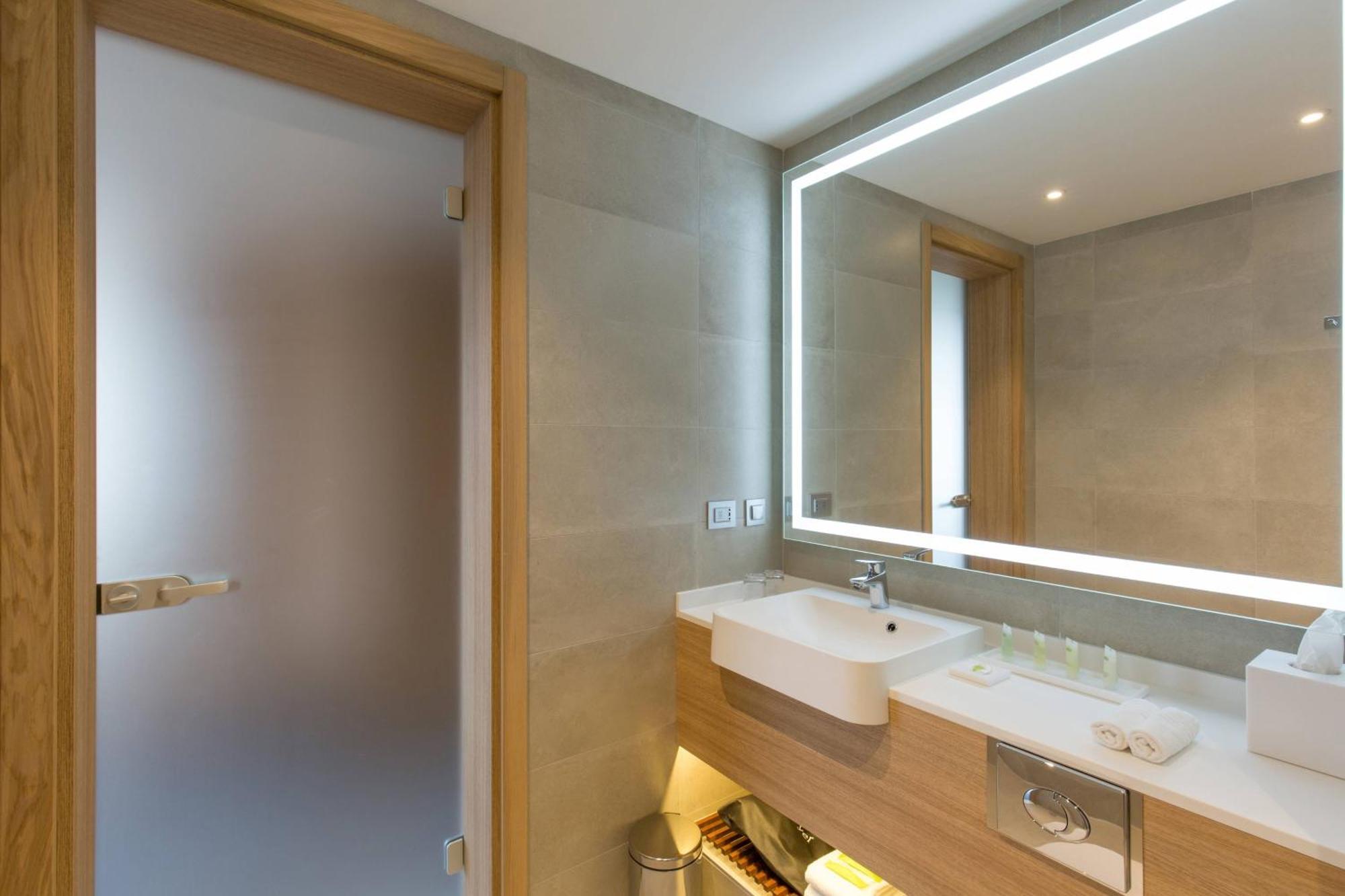 Hotel Courtyard By Marriott Banja Luka Zewnętrze zdjęcie
