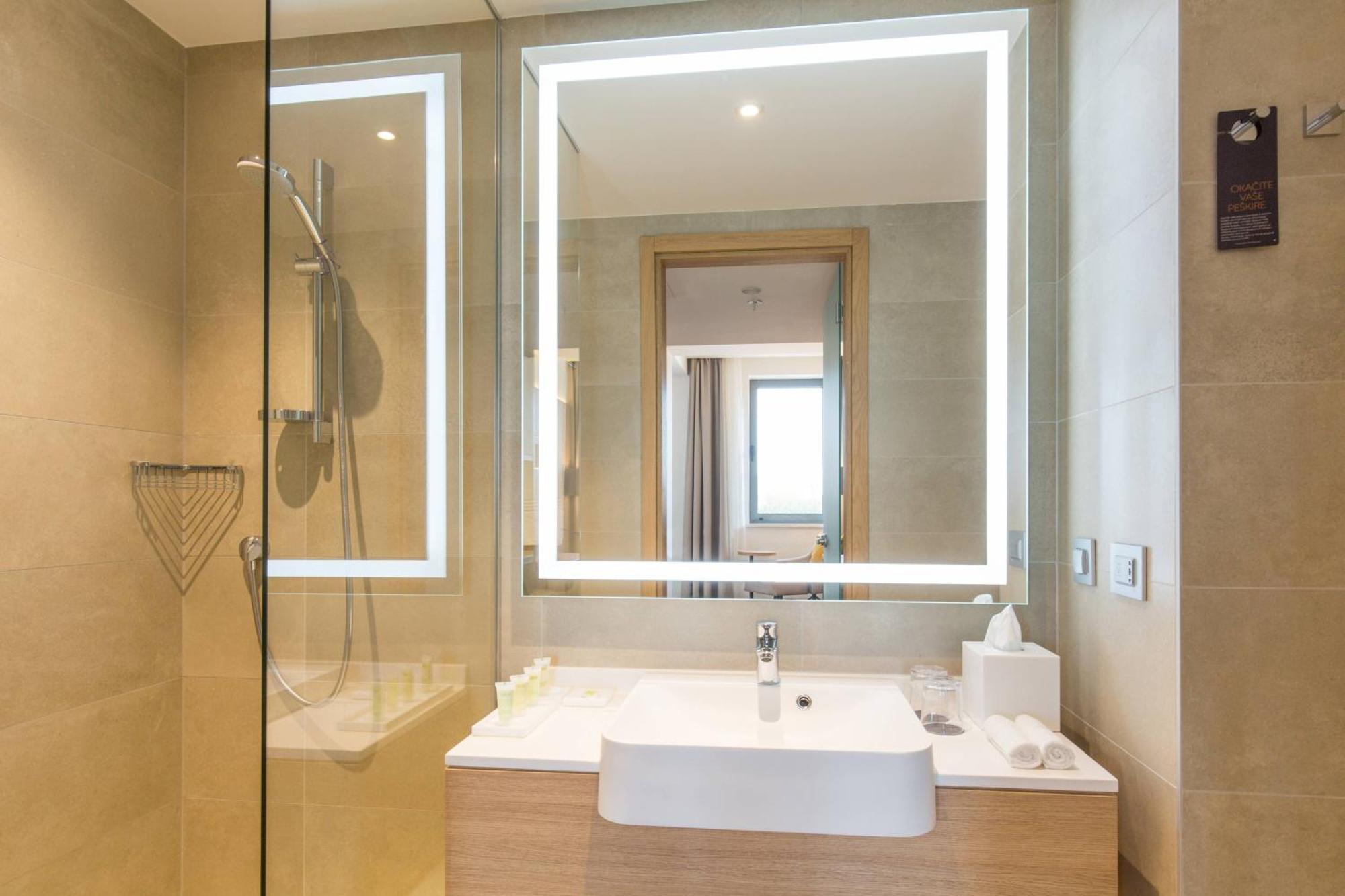 Hotel Courtyard By Marriott Banja Luka Zewnętrze zdjęcie